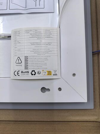 Дзеркало для ванної кімнати Luminorcrest з підсвічуванням, прямокутне 60 x 80 см, LED, 3 кольори, диммування, сенсорне управління, антизапар, CRI90+, загартоване скло, бічне та заднє підсвічування