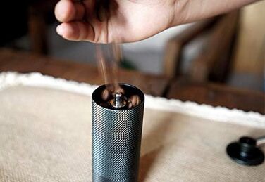 Ручна кавомолка TIMEMORE NANO - для смачної кави вдома