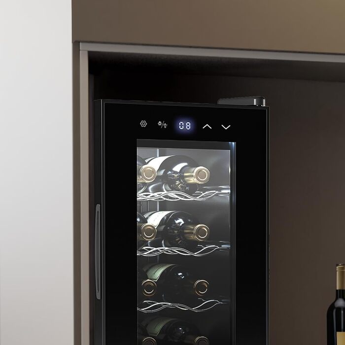 Витримання вина Cecotec Bolero Grandsommelier 830 Coolcrystal: 8 пляшок, термоелектрична охолодження, регулювання температури 8-18°C, сенсорне керування, LED-підсвітка, без шкідливого газу, чорний колір