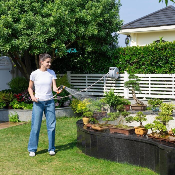 Спіральний шланг для саду Giraffe Tools Wandmontierte Schlauchbox з автоматичним намотуванням, 2м + 20м, 7 насадок, поворотний на 180°