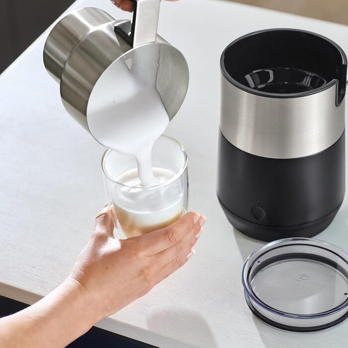 Тчібо Індукційний спінювач молока, без пригорання, миється в посудомийній машині, теплий та холодний молочний пінок, для лате макіато, капучино та какао, кремовий білий