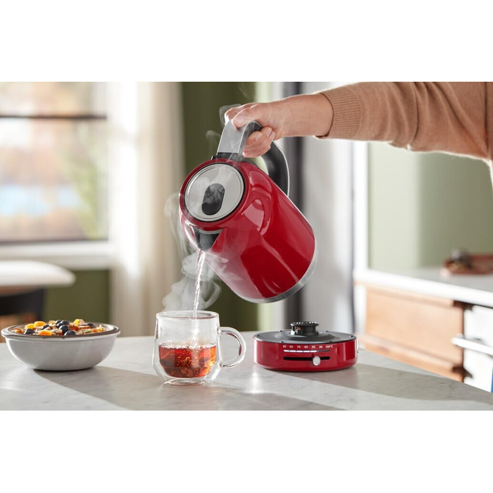 Електричний чайник KitchenAid з регулюванням температури 50-100°C, 1.7L, Empire Red