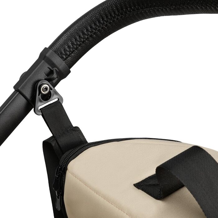 Дитяча коляска MoMi GISELLE 2 в 1 комбінована, бежева: для малюків від народження до 22 кг, з 5-точковим ременем безпеки, збірно-розкладна, з кошиком, матрацом, дощовиком та пеленатором