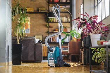 Пилголом Hoover HE520 Allergy з мішком 3,5 л, тихий (69 дBA), автоматична система видалення мішка, фільтр EPA, насадка для тварин