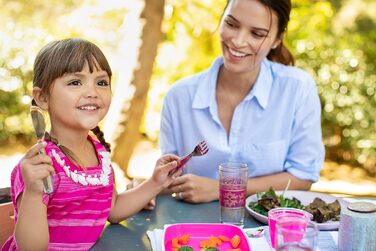 Набір дитячого столового приладдя Munchkin: виделка, ніж, ложка з нержавіючої сталі