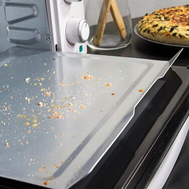 Мультиварка Cecotec Bake&Toast 1090 Black: 1000 Вт, таймер 60 хв, регулювання температури до 230ºC, 30 л, з деко, решіткою та щипцями