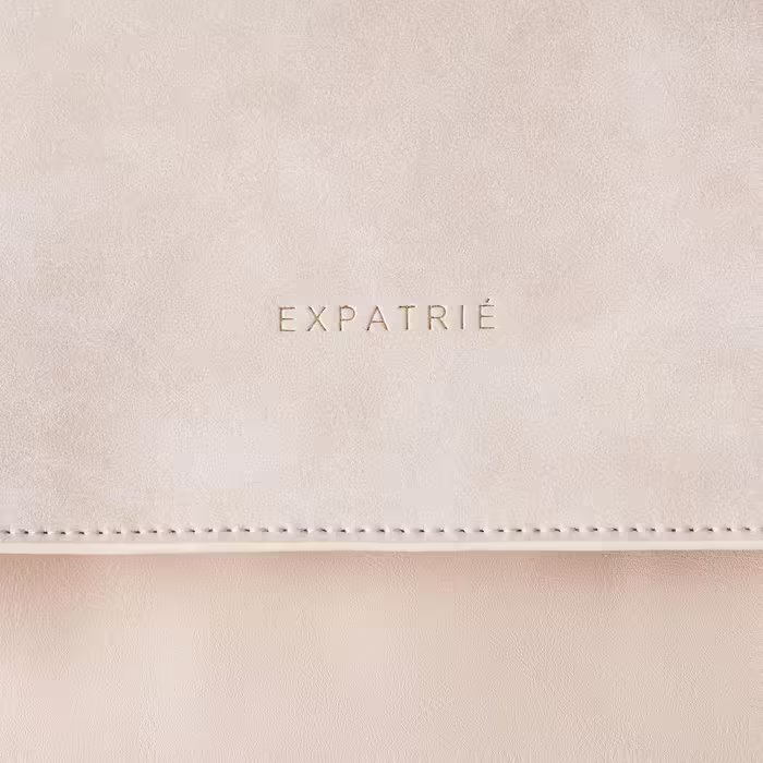 Жіночий рюкзак Expatrié Estelle чорний, елегантний міський, для бізнесу та університету, компактний, водовідштовхувальний, із екошкіри