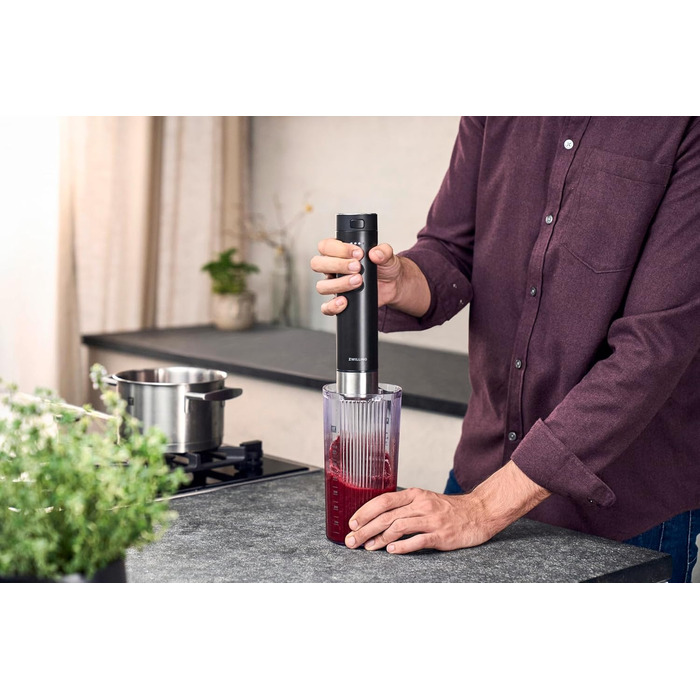 ZWILLING XTEND Бездротовий занурювальний блендер, стартовий набір з акумулятором та зарядною станцією, BLDC-двигун, 110 Вт, міксер з чашею, чорний