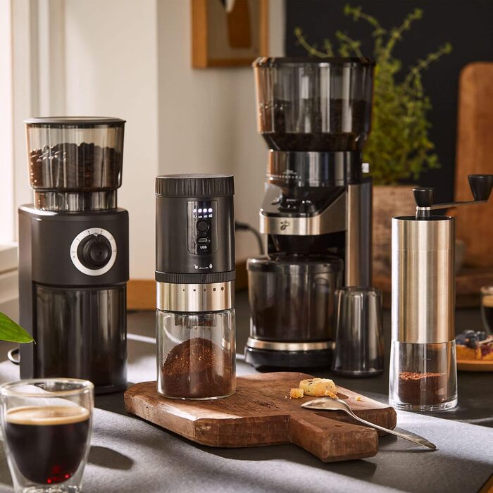 Електрична кавомолка Tchibo з керамічним жорном, регульований помел, срібна (з акумулятором)