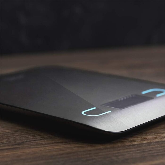 Кухонні ваги Cecotec CookControl Digitale: точність 1 г, платформа з нержавіючої сталі, антифрегатне покриття, LCD-дисплей, 5 кг