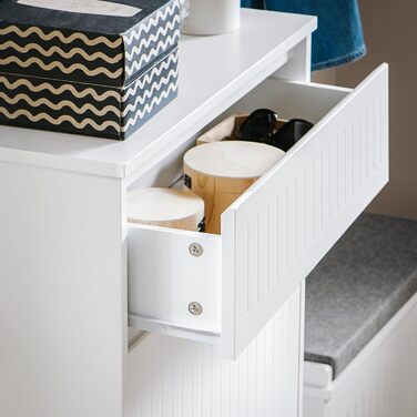 SoBuy Взуттєва шафа з 2 відкидними дверцятами, полицями та висувною шухлядою, біла, 61x100x26 см (FSR165-W)