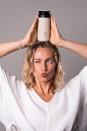 Термокружка з нержавіючої сталі 350 мл | Термокружка для кави/чаю з собою | З подвійними стінками, ізольована, не протікає | Travel Tumbler | Зберігає тепло 4 години / холод 8 годин (Бежевий Ivory)