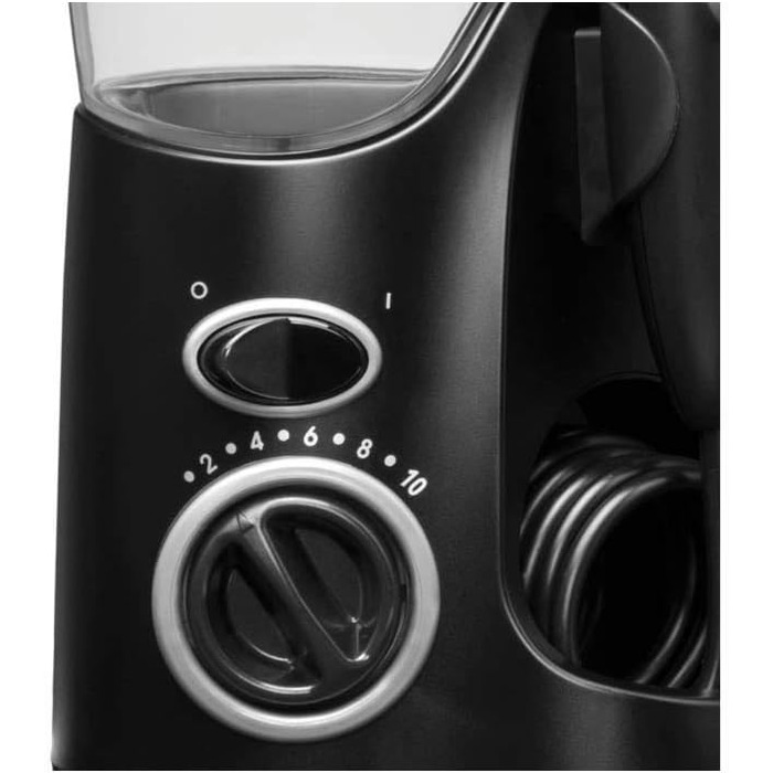 Waterpik Ultra: стаціонарна система для іригації порожнини рота, 6 насадок, 99,9% видалення нальоту, 10 режимів тиску, таймер, чорний