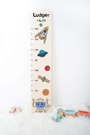 Вимірювальна палиця Holzura дитяча дерев'яна, вимірювальна палиця з іменем для дитячої кімнати, подарунок на день народження для хлопчика та дівчинки, дитяча вимірювальна палиця для вимірювання зросту (Space Ludger, натуральне дерево)
