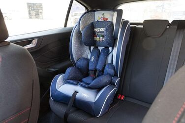 Автокрісло Disney Mickey Mouse з кріпленням ISOFIX для безпеки дитини зростом від 76 до 150 см з Міккі Маусом, Мінні Маус, Дональдом Даком, Плутоном і Гуфі на синьому тлі