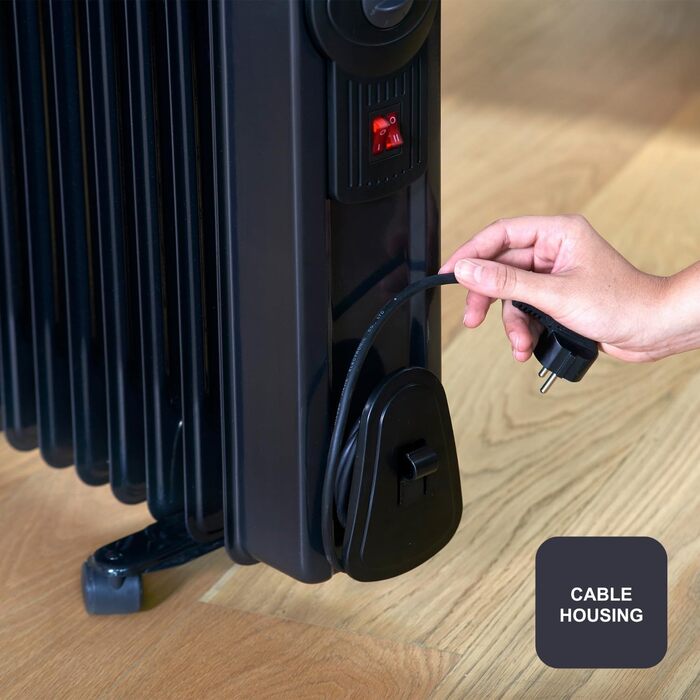 Масляний радіатор BLACK+DECKER BXRA1500E, 1500W, 2 режими нагріву, 6 рівнів, чорний