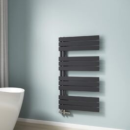 колір: чорний