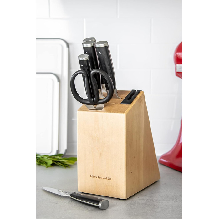Набір кухонних ножів KitchenAid Gourmet: 5 ножів, ножиці, точилка, чорні ручки, японська сталь