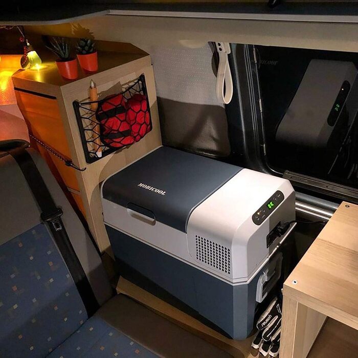 Термобокс MOBICOOL MCF40 Kompressor: 38 літрів, 12/24/230V, для авто, вантажівки, човна, кемпінгу та розетки