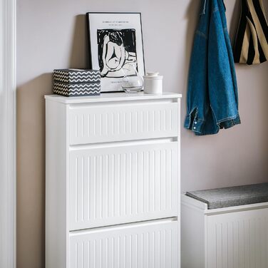 SoBuy Взуттєва шафа з 2 відкидними дверцятами, полицями та висувною шухлядою, біла, 61x100x26 см (FSR165-W)