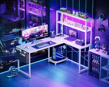 Ігровий стіл Coleshome L-подібної форми з LED-підсвічуванням та розетками, 115x80 см. Реверсивний стіл з полицями для зберігання, ігровий кутовий стіл з сумкою для дому та геймінгу, 110x80 см (135x100 см, Чорний)