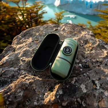 WACACO Nanopresso: портативна кавомашина еспресо з кейсом, оновлена версія Minipresso, ручна, чорний (80 мл, мох-зелений)