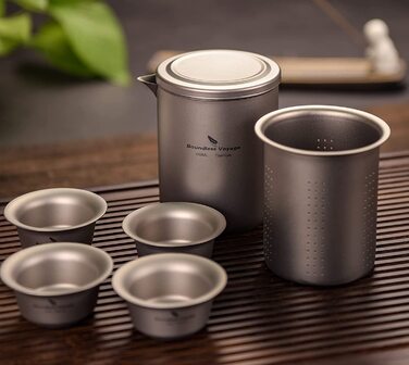 Безмежний вояж двостінна титанова чашка для кави кухоль легкий чайник з фільтром похідний посуд (Ti3122d-400 мл 40 мл 4 чашки)