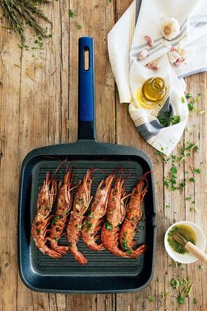 Grill BRA Advanced з рифленням, 28 см, алюмінієвий литвий з антипригарним покриттям, PFOA-free, для індукційних плит, сучасний дизайн