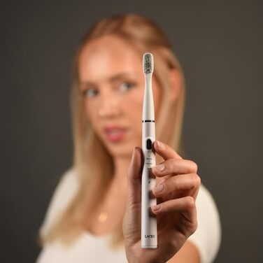 Звукова зубна щітка LAMES ультралегка та компактна, до 100 днів роботи від акумулятора, 3 режими чищення, Smart-Timer, USB зарядка, чорна