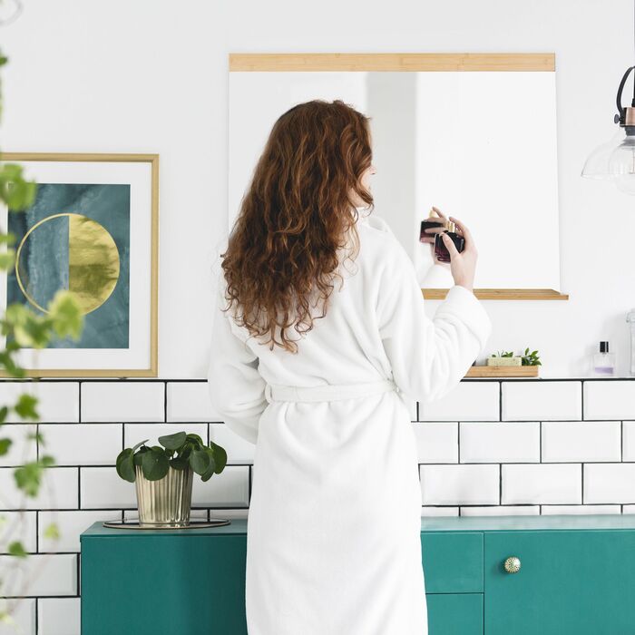 Дзеркало для ванної кімнати Relaxdays на стіну з бамбуковою полицею