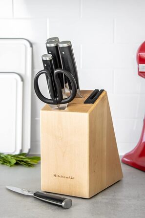 Набір кухонних ножів KitchenAid Gourmet: 5 ножів, ножиці, точилка, чорні ручки, японська сталь