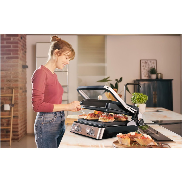 Електричний гриль Braun MultiGrill 7 CG7020: 3-в-1 (контактний гриль, барбекю, духовка), 2000W, велика поверхня (12 бургеров), плаваюча пластина, плаваюча гратильниця, миється в посудомийній машині, регулювання температури