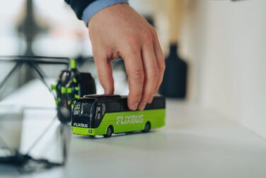 Автобус на радіокеруванні Carson FlixBus 2.4GHz 1:64, іграшка для дітей від 8 років, барвистий