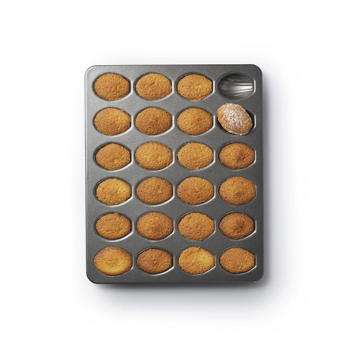 Форма для випікання печива мадлен Kitchen Craft MASTERCLASS 27х21 см чорна