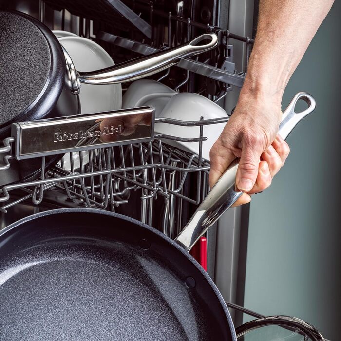 Сковорода GreenPan Barcelona 28 см з антипригарним покриттям Ceramic, індукційна, для плити та духовки, з нержавіючої сталі, чорна