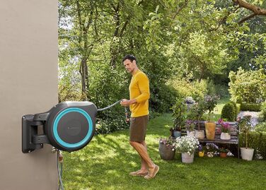 Шланг садовий Gardena RollUp M/L (блакитний) 25 м: гнучкий полив для середніх та великих садів, поворотний, з 25 м шлангом преміум-якості та монтажним комплектом (18620-20)