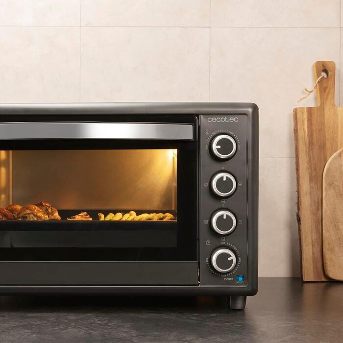 Конвекційна піч Cecotec 46 літрів Bake&Toast 4600 White Gyro. 2000 Вт, внутрішнє освітлення, 12 функцій, до 230°C, подвійне скло, з поворотним шампуром, білий (чорний, 60 л | 2200 Вт)