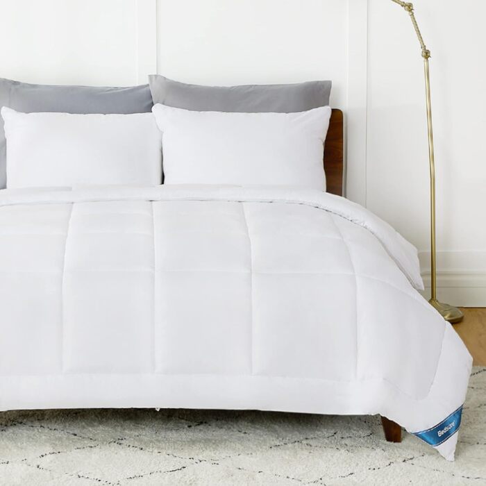 Ковдра BEDSURE 135x200 см - чотирисезонна, стегане покриття, сертифікат Oeko-Tex, білий колір, для алергіків, 300 GSM