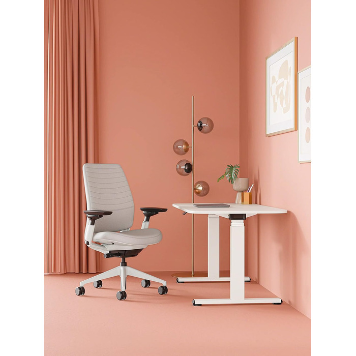 Офісний стілець Steelcase Series 2 з підтримкою спини LiveBack, 4D підлокітники, регульована підголівник, колір Трюфель