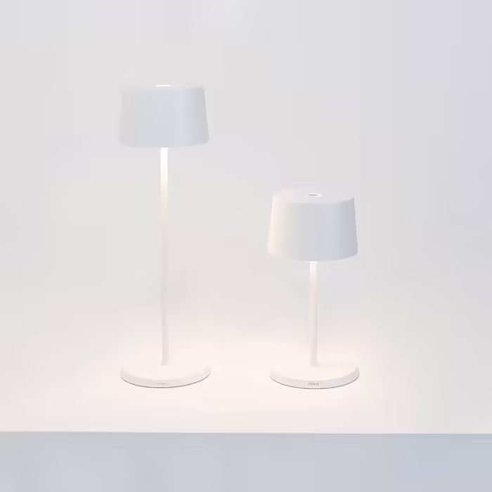 Настільна лампа Zafferano Olivia Mini, портативна, акумуляторна, сенсорне керування, диммер, 2700-3000K, для вітальні та вулиці, колір кортен, висота 22 см
