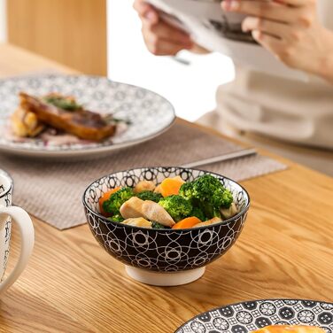 Порцеляновий набір посуду Haruka, 48 предметів - Круглий комбінований обідній сервіз Mness aptieka на 12 персон, включає кружки, миски, десертні тарілки та обідні тарілки (чорний крем, набір посуду з 40 предметів)