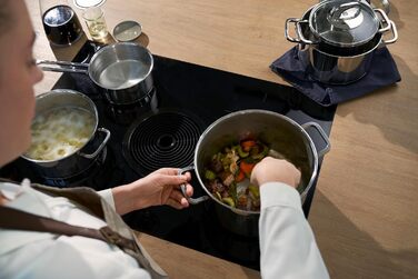 Набір каструль ZWILLING Quadro 5-ти з нержавіючої сталі, без покриття, 4 скляні кришки, підходить для індукційних плит