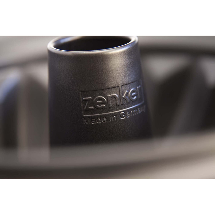 Форма для випічки Zenker Springform Ø 26 см CREME NOIR з антипригарним покриттям, знімний бортик, для пирогів та тортів