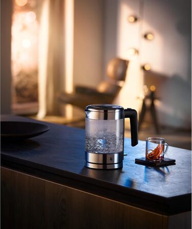 Електричний чайник WMF Küchenminis зі скла, 1 літр, бездротовий, з індикатором рівня води, фільтром від накипу та автовимкненням, 1900 Вт