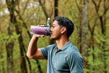 Портативний блендер Ninja Blast Max: 570 мл, акумулятор, чаша та кришка, 3 функції, для смузі та протеїнових коктейлів, сірий BC251EUGY