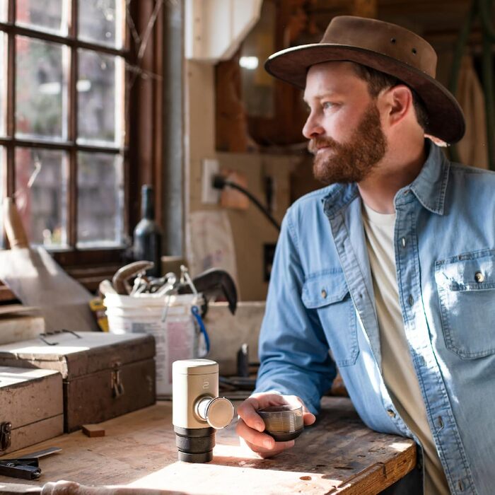 WACACO Minipresso NS2 - портативна кавомашина для Nespresso капсул, ручна, бежевий колір