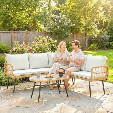 Набір садово-розсувних меблів з ротангу (поліротанг) на 4 частини, комплект для відпочинку з кутовим диваном, двомісним диваном, скляним столиком та знімними подушками, розрахований на 5 осіб.