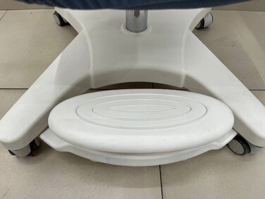 Дитяче крісло Mealux Trident Red (арт.Y-617 KR)