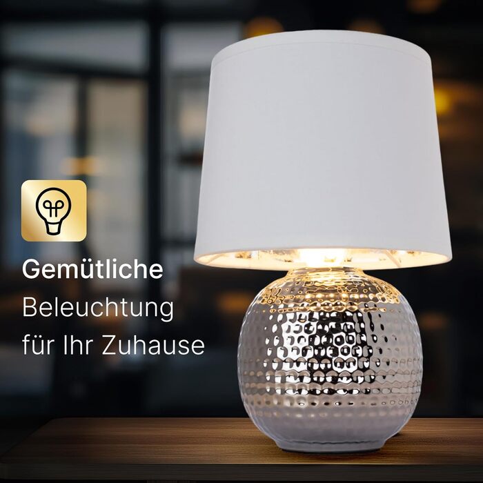 Лампа настільна ARTE LAMP LED з хромованою основою та абажуром з текстилю, біла – для вітальні та спальні