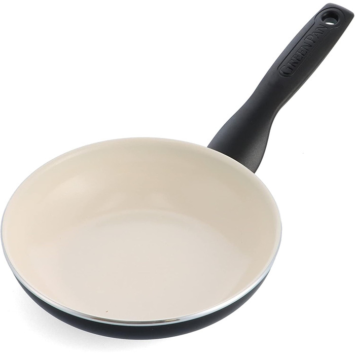 Сковорода GreenPan Rio з антипригарним покриттям Ceramic, без PFAS, Cool-Stay ручка, безпечна у духовці до 160°C, придатна для миття в посудомийній машині, чорно-кремова, 18 см